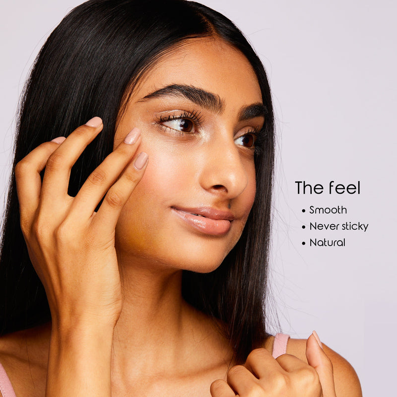 Fiona Frills Makeup Illuminating Cream in Self Glow Highlighter Frilliance